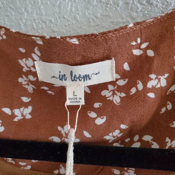 In-Loom Women's Floral Ruffle Wrap around  Midi Dress Size Large - Picture 4 of 13